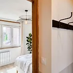 Apartment Proche Metro